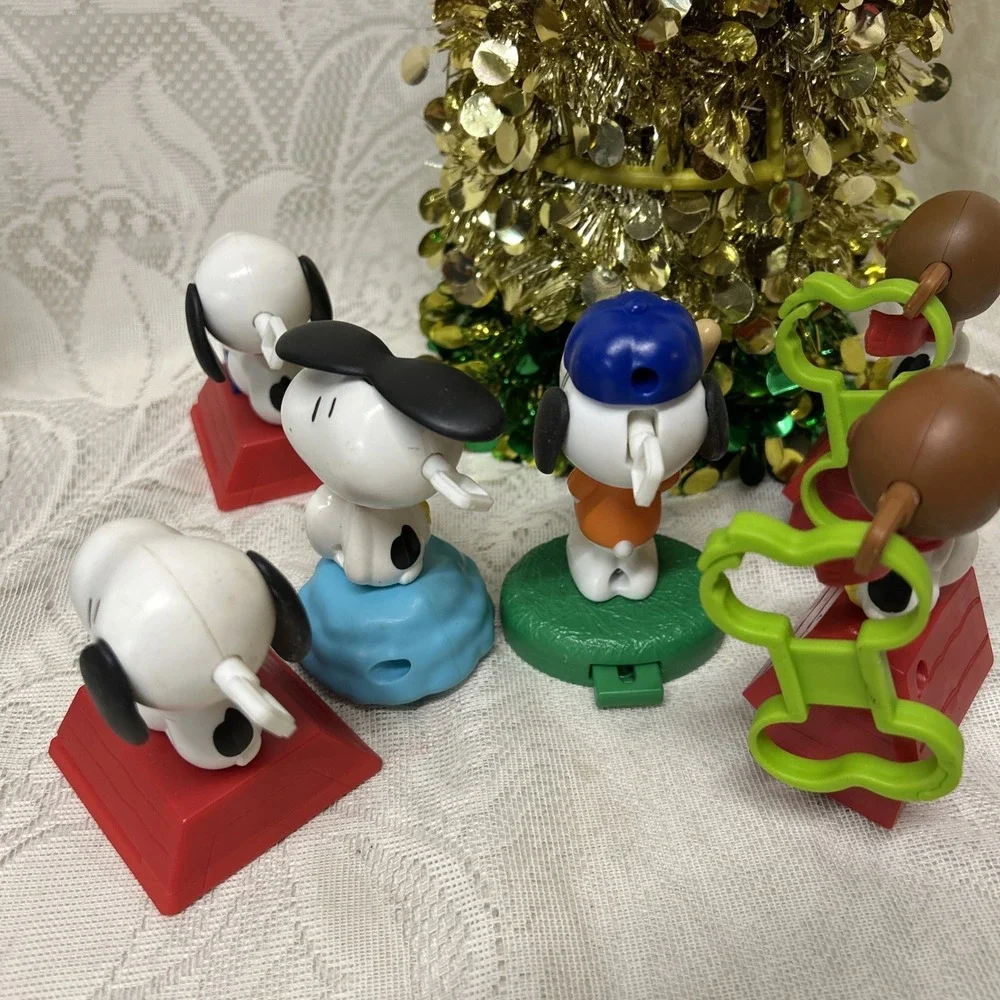 The Peanuts Snoopy 2018 McDonalds Happy Meal Toys - Lot of 6‎ Stocking Stuffers